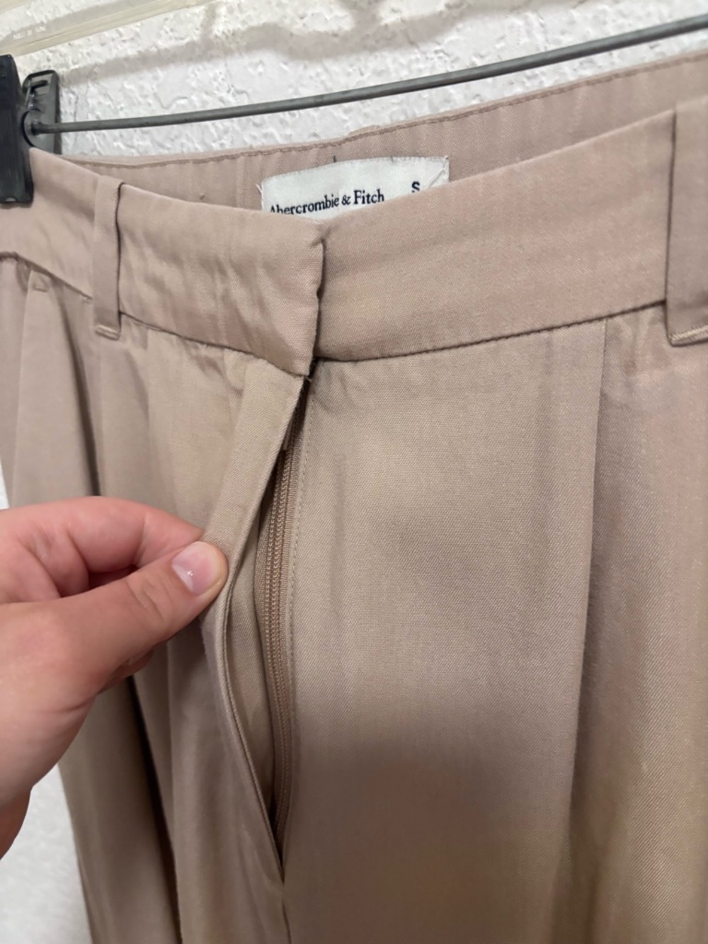 Abercrombie & Fitch wide leg trouser pants - Picture 2 of 7